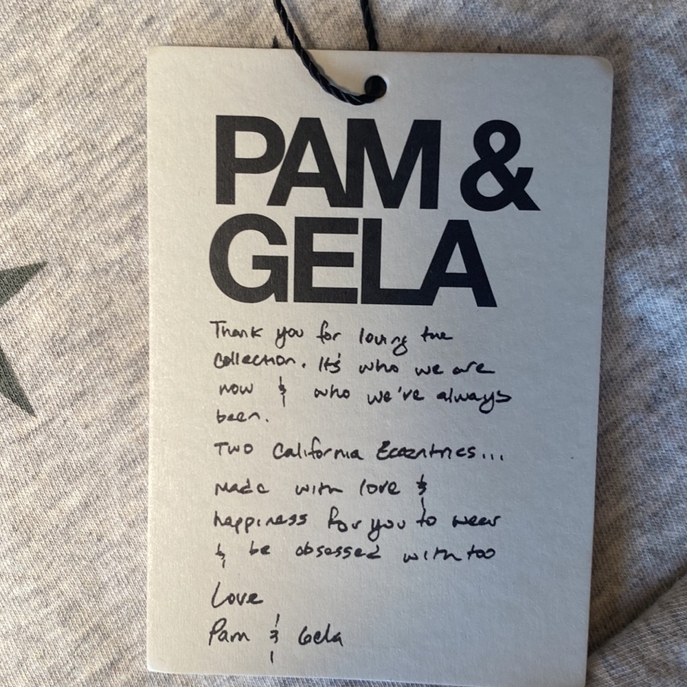 NWT PAM & GELA Stars Graphic T-Shirt in Heather Grey, Size S - Picture 8 of 8